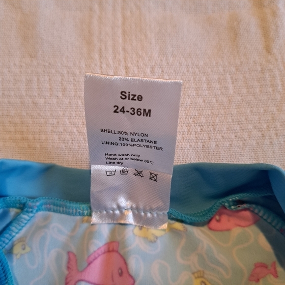 Bonverano girls size 24-36 months 1 piece swim suit UPF 50+ - Picture 3 of 6